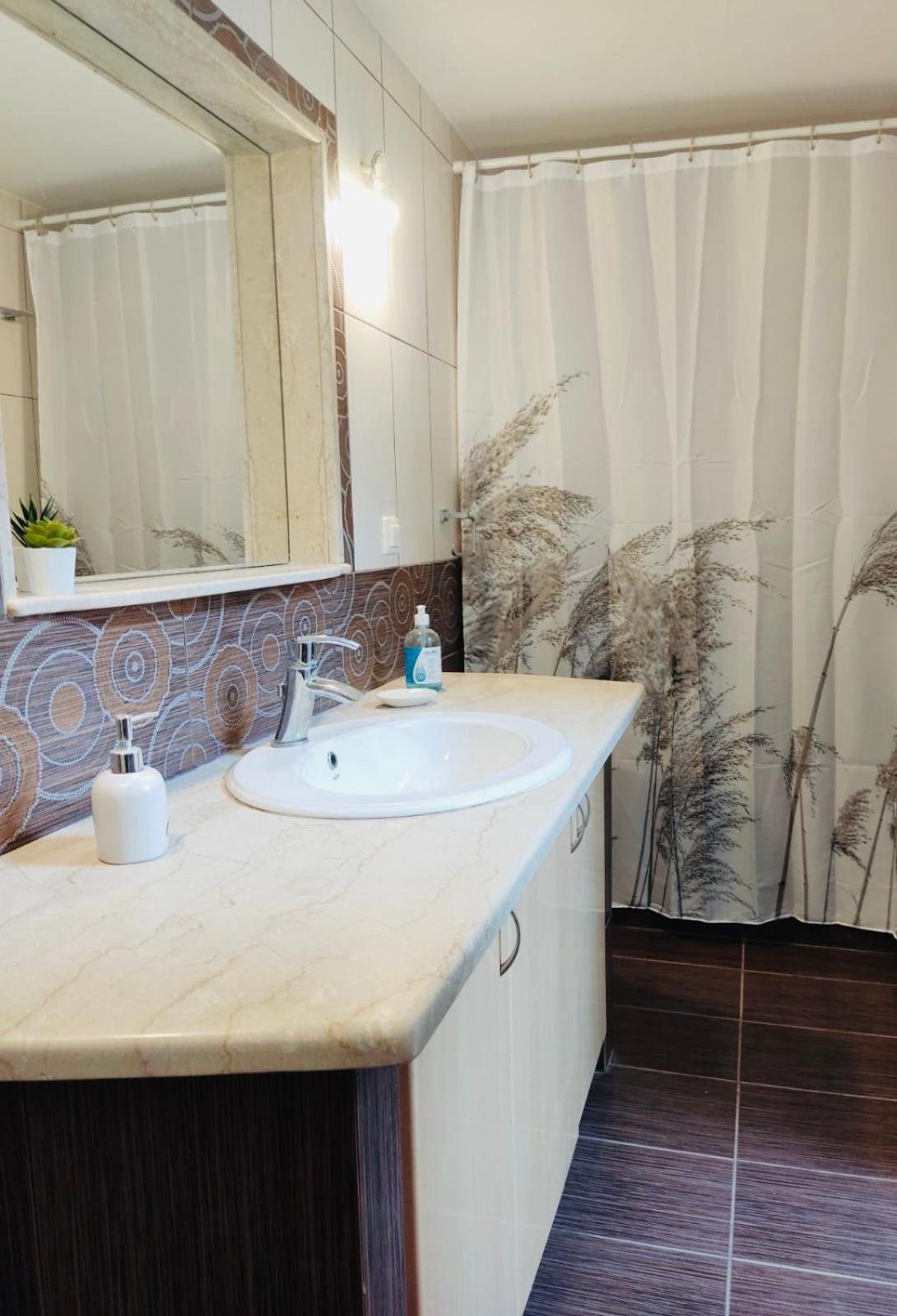 Holiday home Okio - μονοκατοικία δίπλα στη θάλασσα